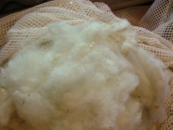 بالشهای پنبه ای و پشمی: